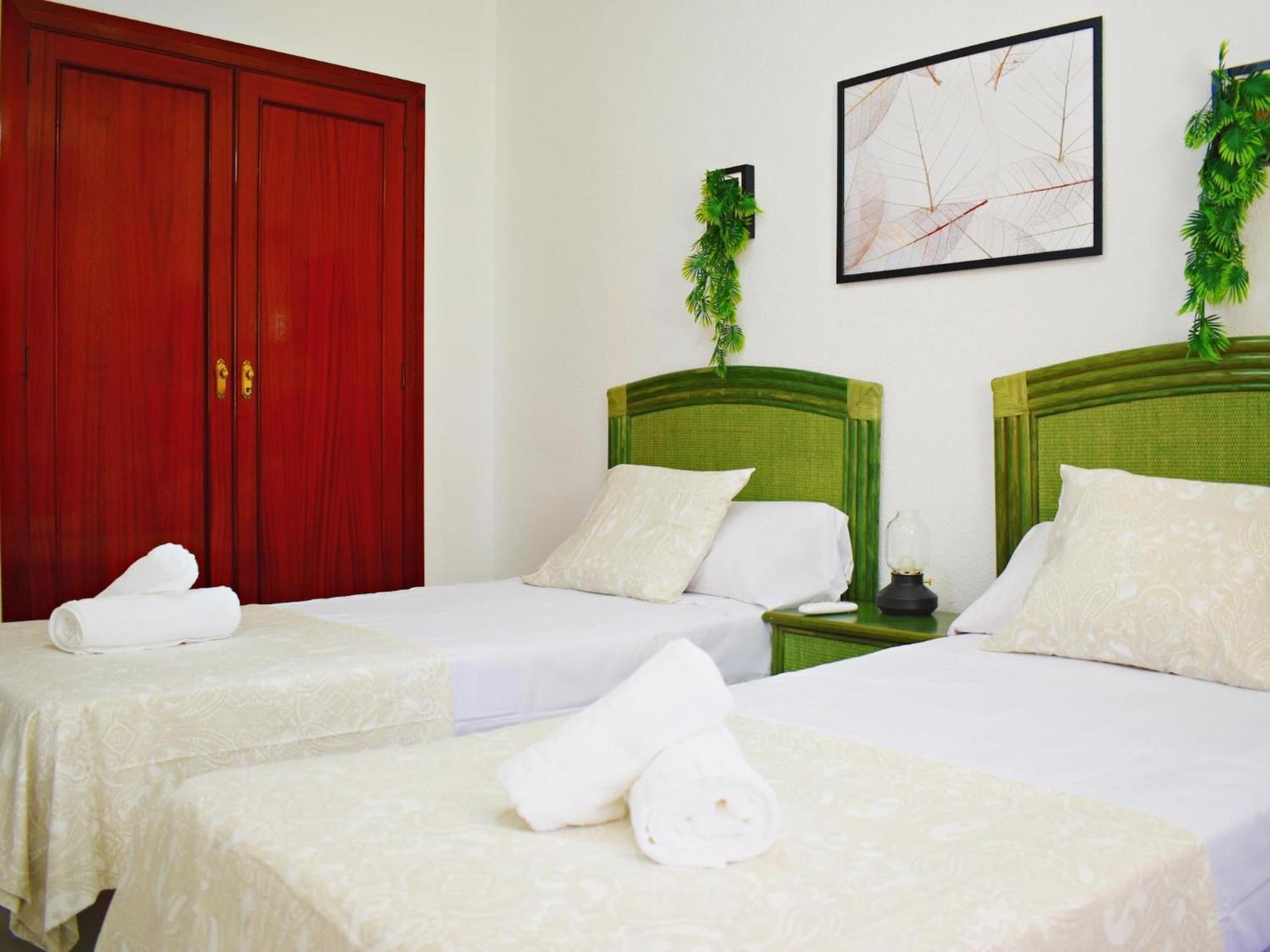 Amplio Y Luminoso Apartamento Cerca Del Centro Y La Playa Con Piscina Y Parking Privado Malaga Exterior photo